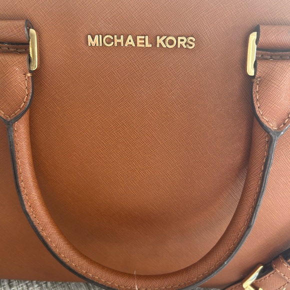 Michael Kors Brown Saffiano Leather Satchel Tote Shoulder Crossbody Bag Laptop w - Picture 3 of 12